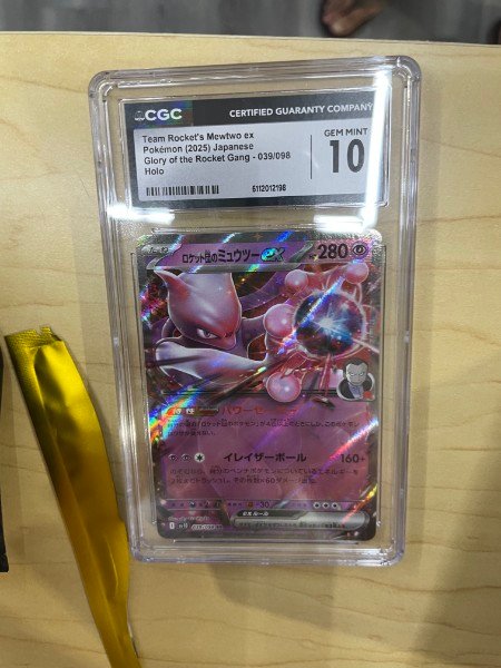 Team Rocket’s Mewtwo EX 039/098 JP